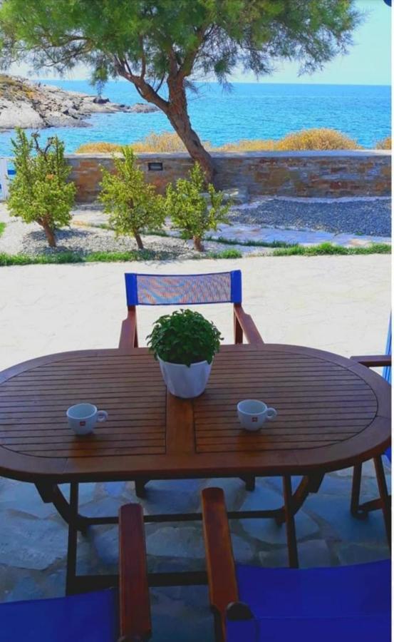Peaceful Bay Hotel Megas Gialos - Nites ภายนอก รูปภาพ