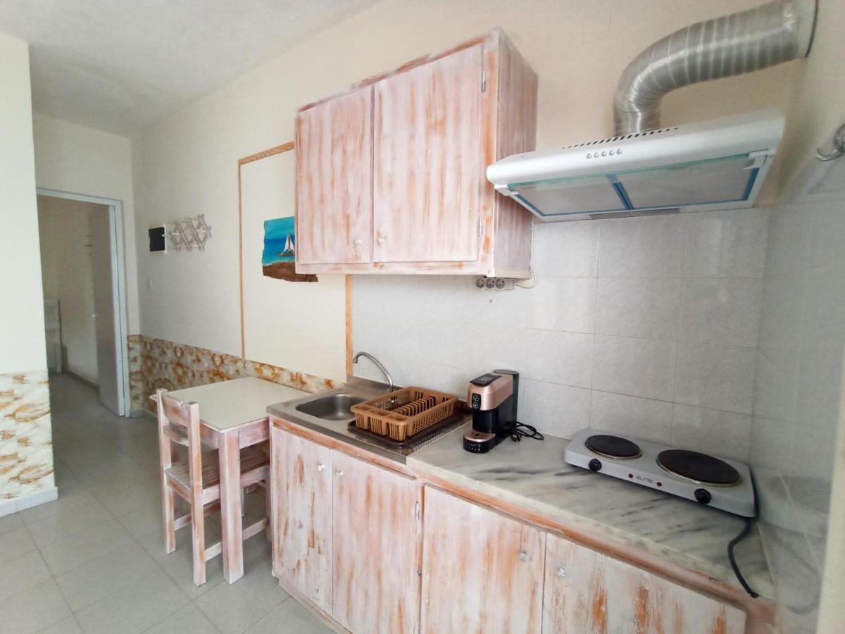 Peaceful Bay Hotel Megas Gialos - Nites ภายนอก รูปภาพ